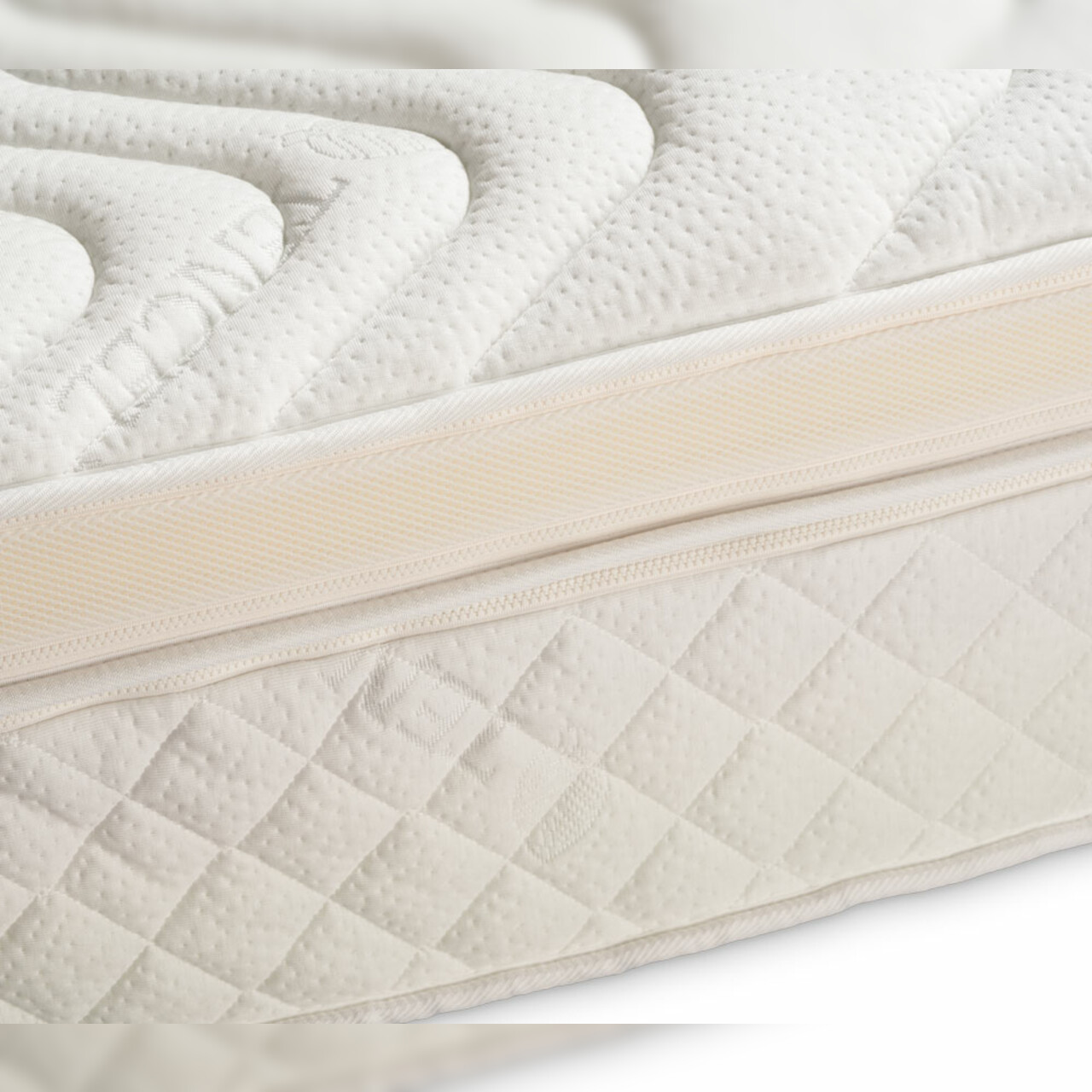 „LUXI“ Boxspringmatratze als Kaltschaum-Matratzensystem